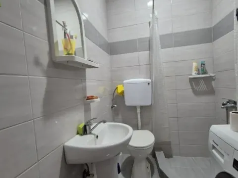 Prodaja, garsonjera, 89m², Centar, Jagodina - image 5