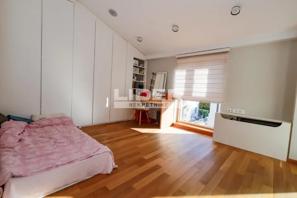 Prodaja, kuća, 279m², Košutnjak, Beograd