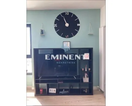 Rent, two bedroom apartment, 63m², Savski Venac, Beograd - image 2