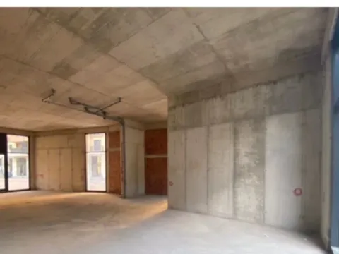 Izdavanje, poslovni prostor, 126m², Stara Varoš, Podgorica - image 8