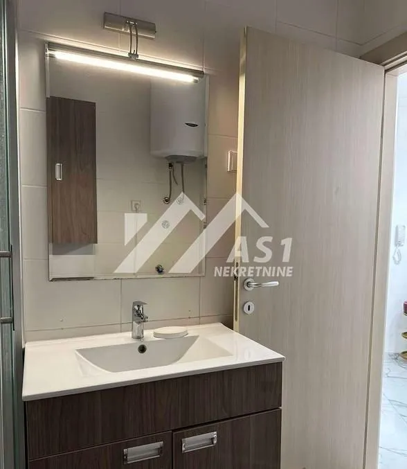 Izdavanje, jednosoban stan, 44m², Telep, Novi Sad Sve Podlokacije