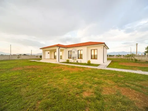 Rent, house, 100m², Zeta, Podgorica - image 8