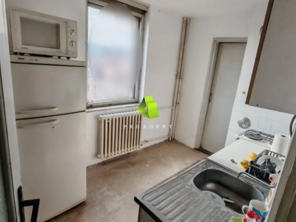Prodaja, četvorosoban stan, 95m², Medijana, Niš