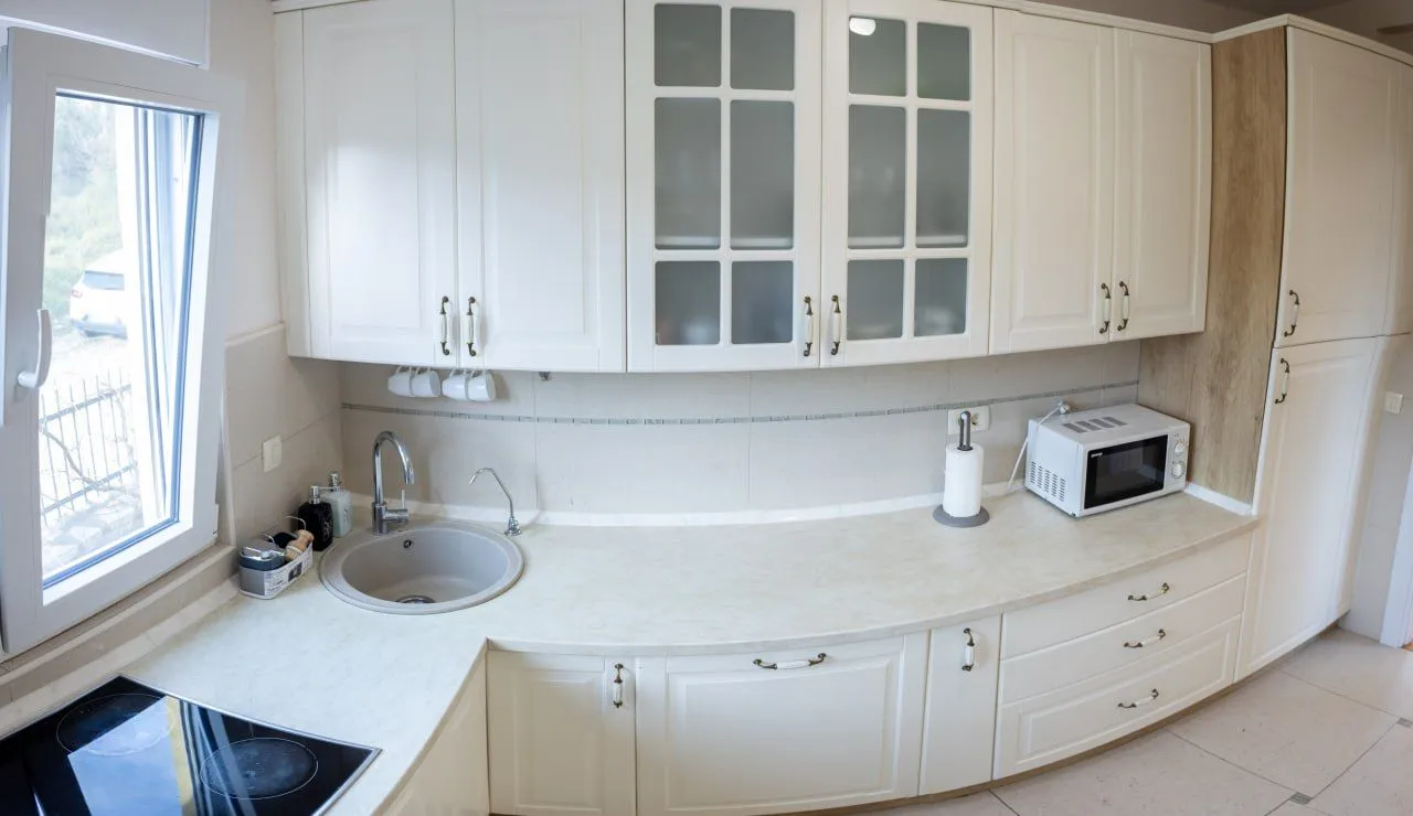 Rent, house, 111m², Lastva Grbaljska, Kotor
