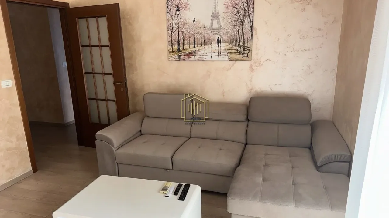 Rent, two bedroom apartment, 75m², City Kvart, Podgorica