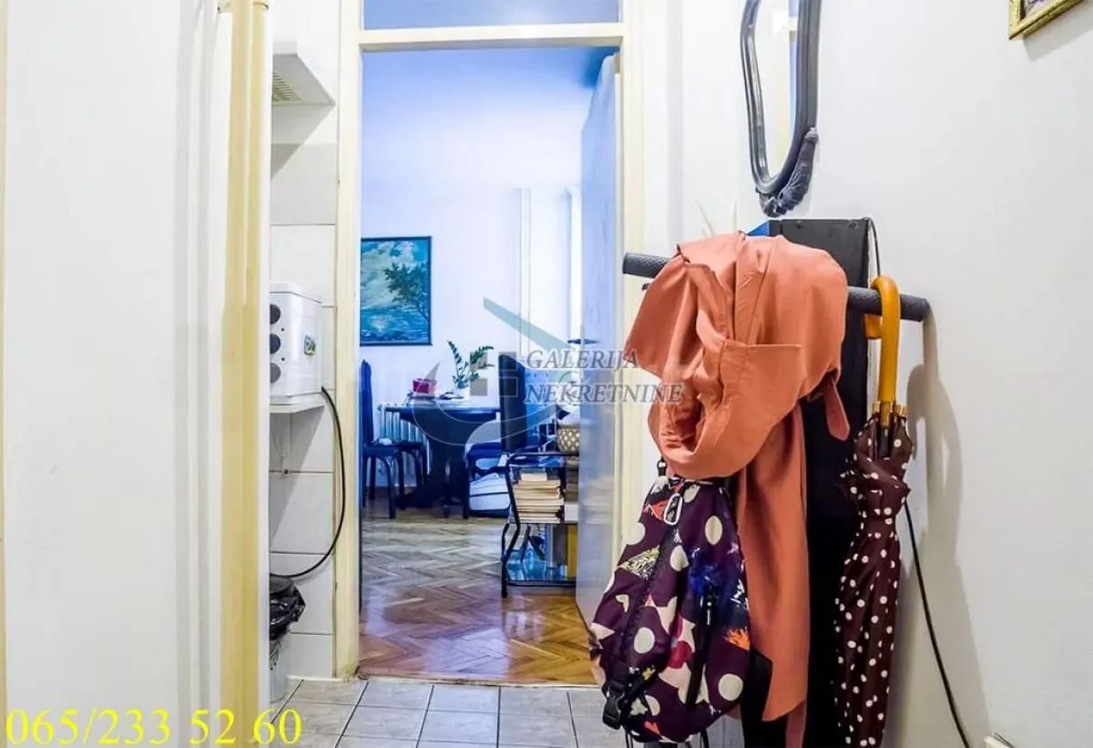 Prodaja, garsonjera, 25m², Šumice, Beograd