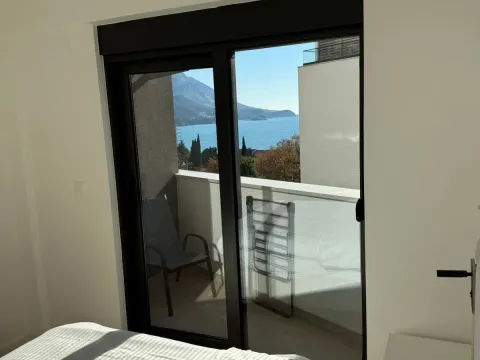 Rent, one bedroom apartment, 40m², Bečići, Budva - image 7