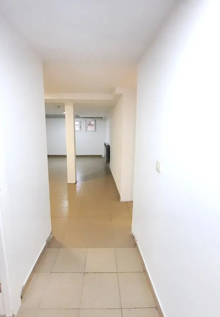 Rent, office space, 150m², Autokomanda, Voždovac Sve Podlokacije