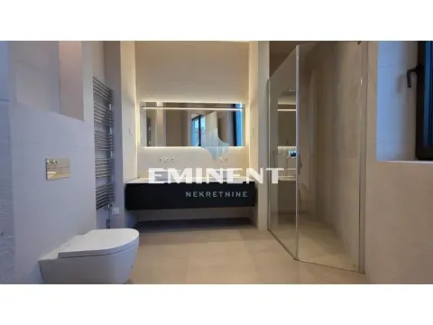 Prodaja, trosoban stan, 103m², Stari Grad, Beograd - image 8