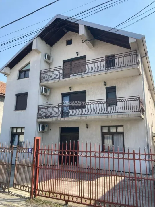 Prodaja, kuća, 533m², Krnjaca, Palilula Sve Podlokacije