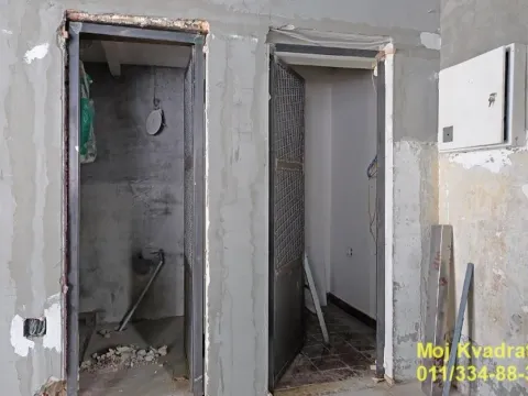 Izdavanje, poslovni prostor, 40m², Slavija, Vračar Sve Podlokacije - image 6