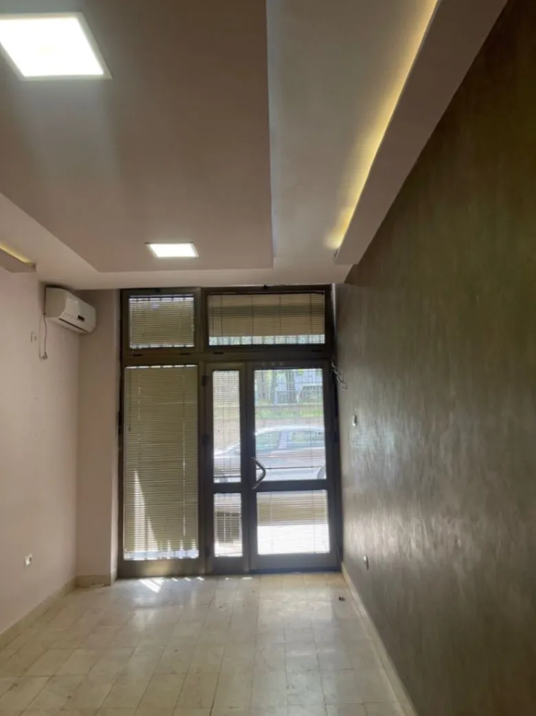 Izdavanje, poslovni prostor, 19m², Preko Morače, Podgorica