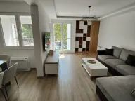 Izdavanje, stan, 99m², Tivat, Crna Gora - image 1