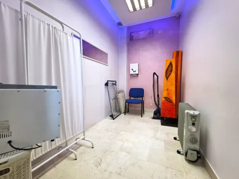 Sale, office space, 60m², Pejton, Podgorica - image 11