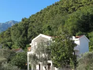 Prodaja, kuća, 358m², Budva, Crna Gora - image 8