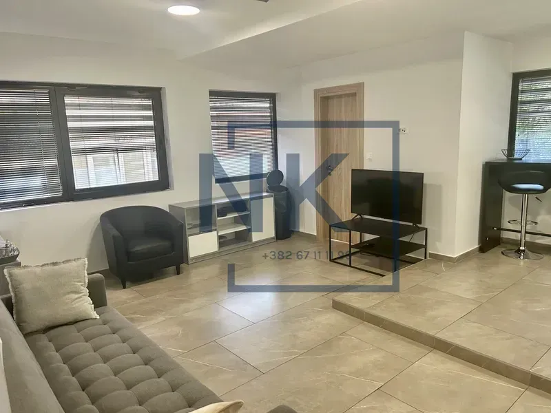 Rent, office space, 150m², Centar, Podgorica