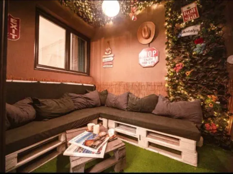 Izdavanje, dvosoban stan, 65m², Stari Aerodrom, Podgorica