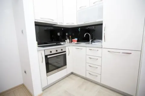 Sale, one bedroom apartment, 55m², Budva, Crna Gora - image 9