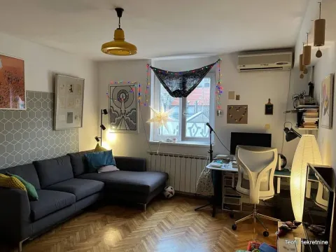 Sale, three bedroom apartment, 72m², Topličin venac, Beograd - image 2