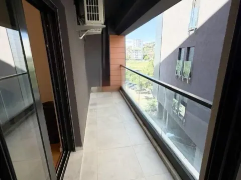 Prodaja, stan, 78m², Centar, Podgorica - image 9