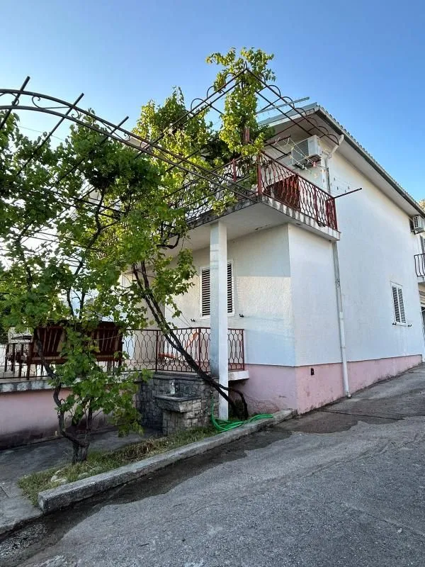 Sale, house, 270m², Sutomore, Bar