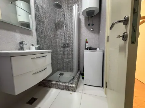 Prodaja, jednosoban stan, 52m², Bečići, Budva - image 10