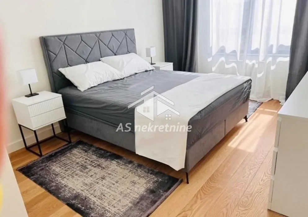 Rent, two bedroom apartment, 59m², Savski Venac, Beograd