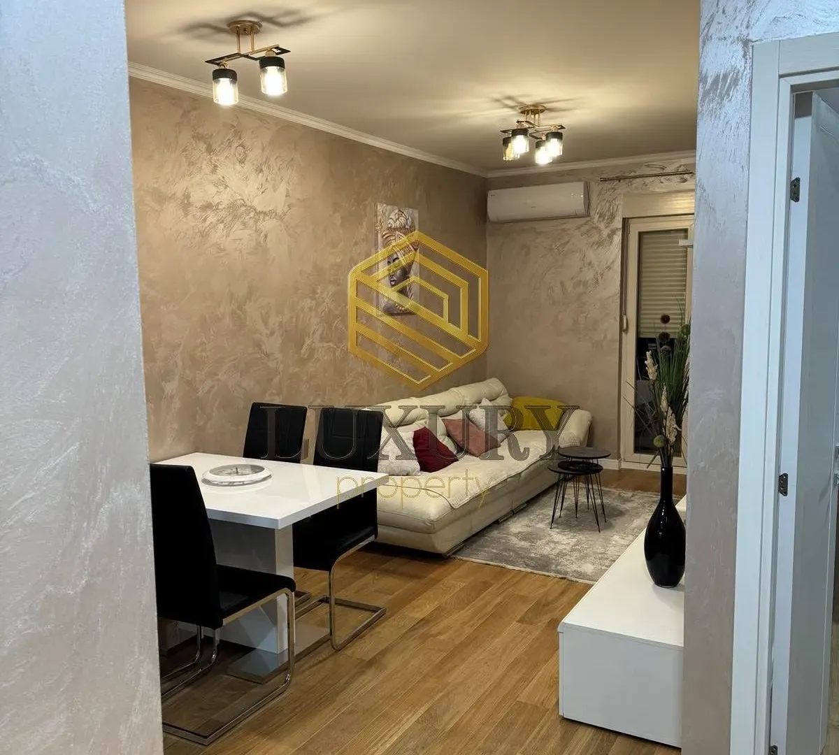 Rent, one bedroom apartment, 40m², Central Point, Podgorica