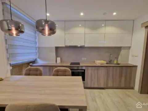 Prodaja, trosoban stan, 97m², Centar, Budva - image 2