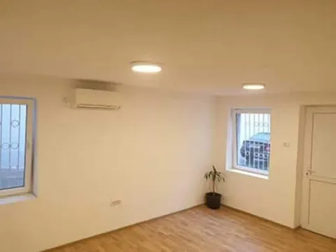 Izdavanje, kuća, 300m², Neimar, Vračar Sve Podlokacije - image 6