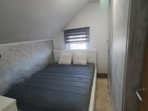 Izdavanje, dvosoban stan, 43m², Bulevar Evrope, Novi Sad Sve Podlokacije - image 5