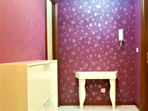 Prodaja, dvosoban stan, 92m², City Kvart, Podgorica - image 11