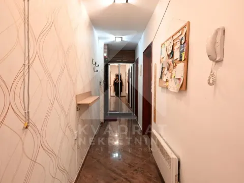 Prodaja, jednosoban stan, 57m², Zabjelo, Podgorica - image 14