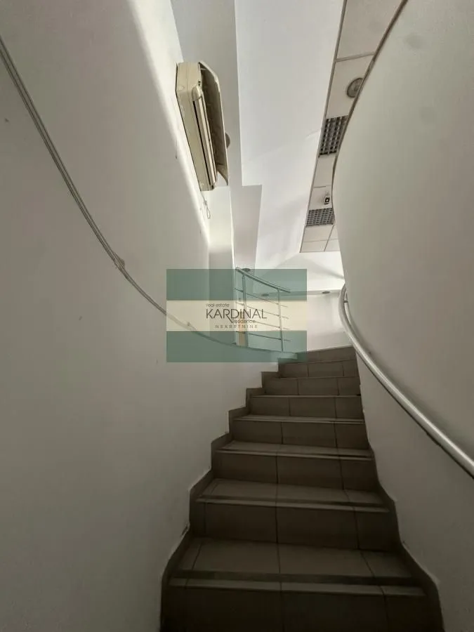 Rent, office space, 200m², Centar, Kragujevac