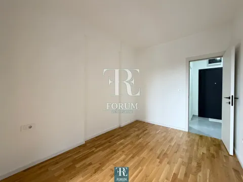 Rent, one bedroom apartment, 50m², Stari Aerodrom, Podgorica - image 7