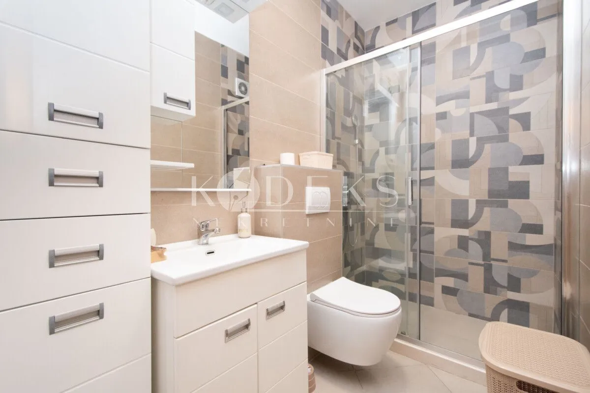 Rent, one bedroom apartment, 61m², Centar, Podgorica