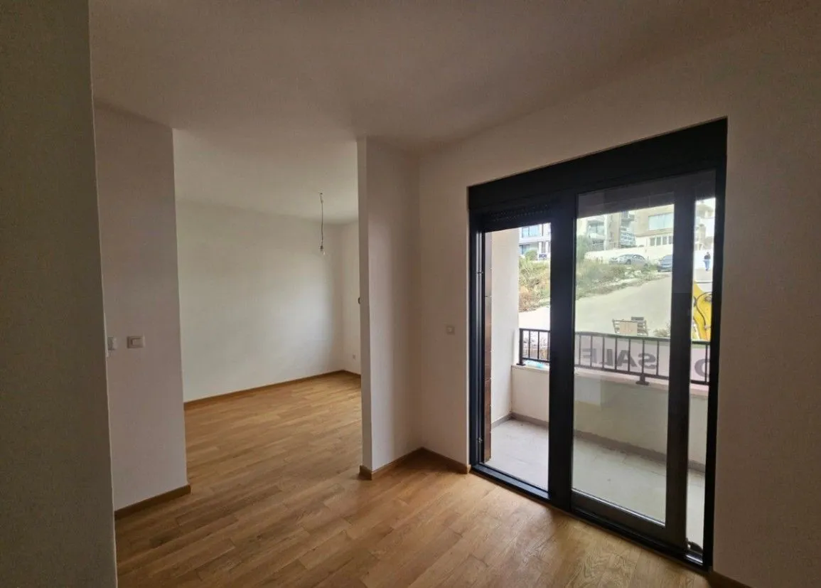 Sale, studio apartment, 28m², Bečići, Budva