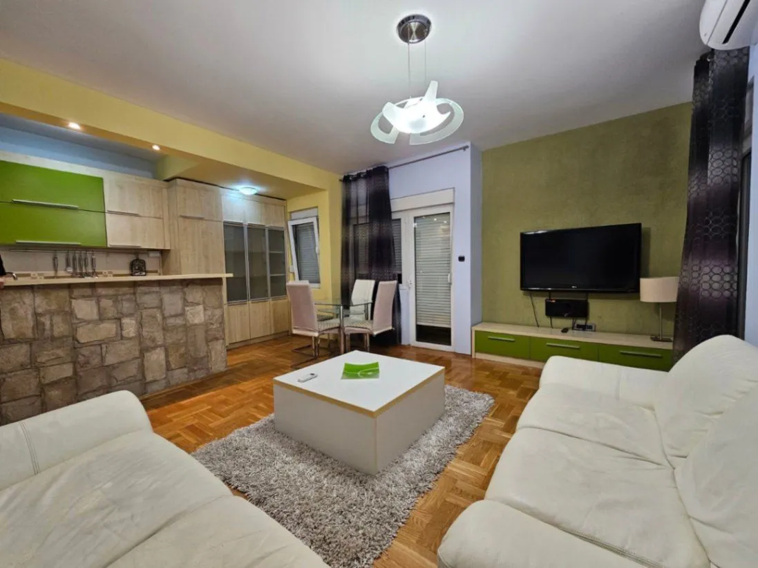 Rent, two bedroom apartment, 75m², Stari Aerodrom, Podgorica