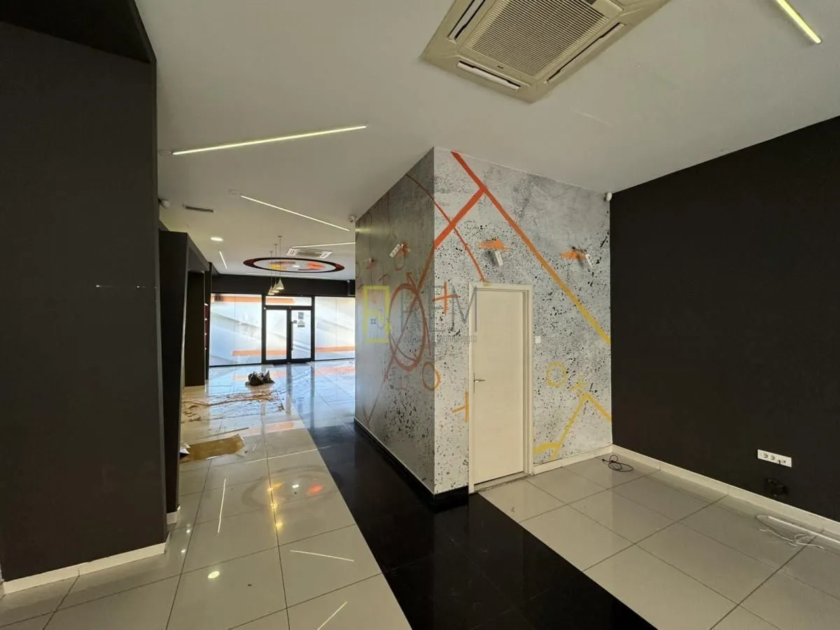 Rent, office space, 226m², Preko Morače, Podgorica