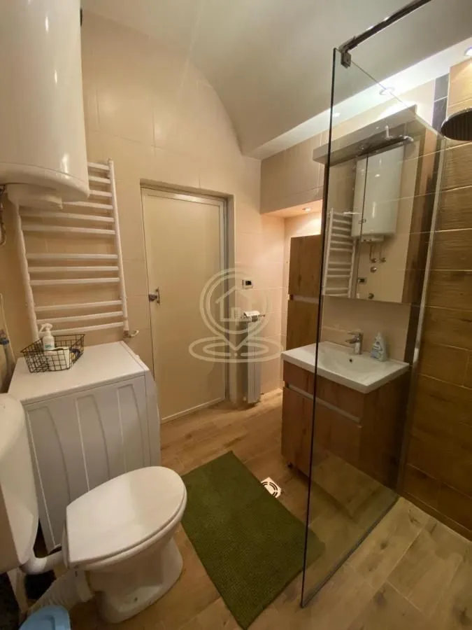 Rent, three bedroom apartment, 75m², Vračar Hram, Vračar Sve Podlokacije