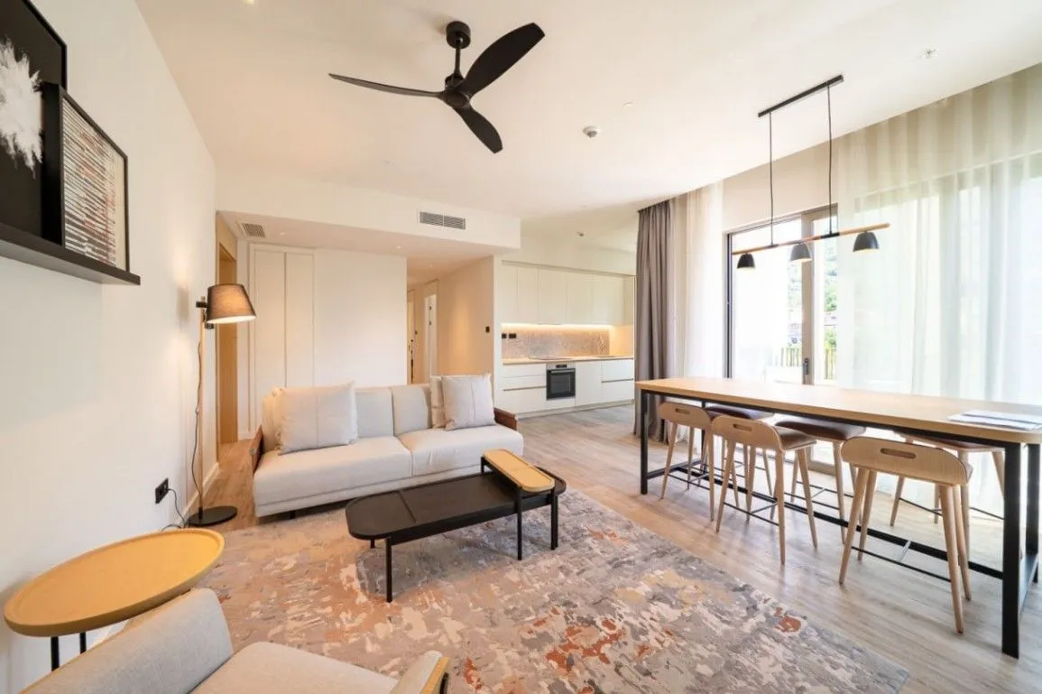 Prodaja, dvosoban stan, 91m², Boka Place, Tivat
