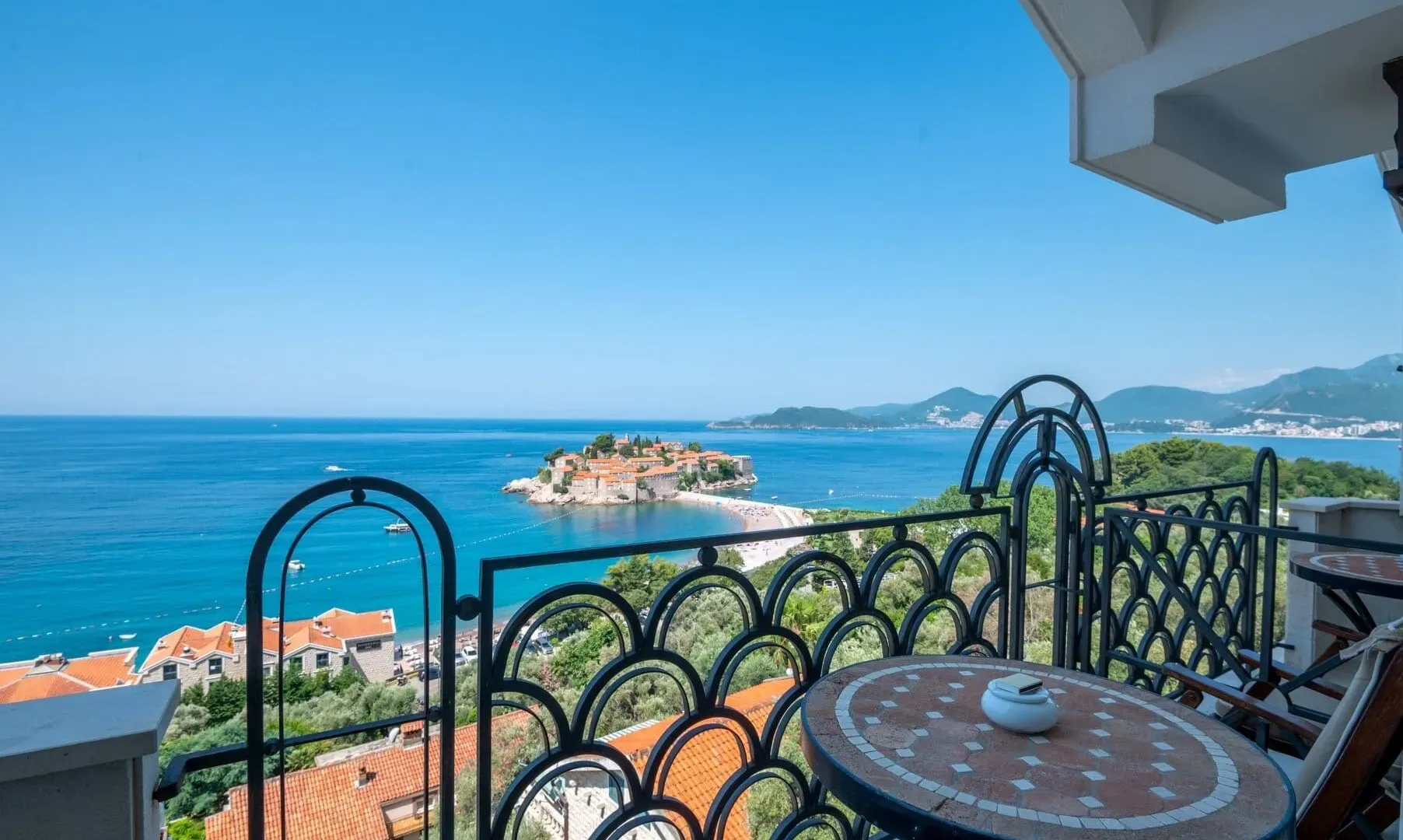 Sale, house, 959m², Sveti Stefan, Budva