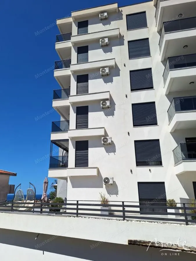 Sale, two bedroom apartment, 67m², Dobre Vode, Bar