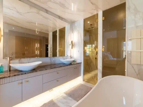 Sale, three bedroom apartment, 201m², Tivat, Crna Gora - image 3