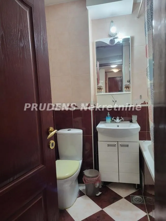 Rent, three bedroom apartment, 70m², Bezanijska Kosa 1, Bežanijska Kosa Sve Podlokacije