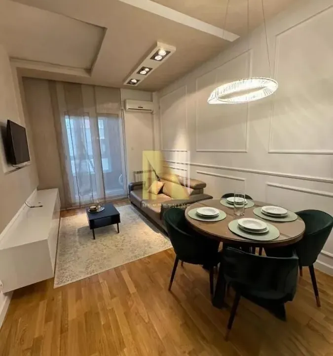 Rent, two bedroom apartment, 48m², Bulevar Oslobodjenja, Novi Sad Sve Podlokacije