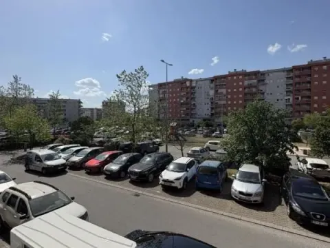 Rent, two bedroom apartment, 60m², City Kvart, Podgorica - image 4