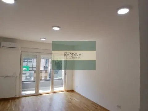 Rent, studio apartment, 31m², Centar, Jagodina - image 8