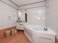 Izdavanje, stan, 200m², Gorica C, Podgorica - image 2