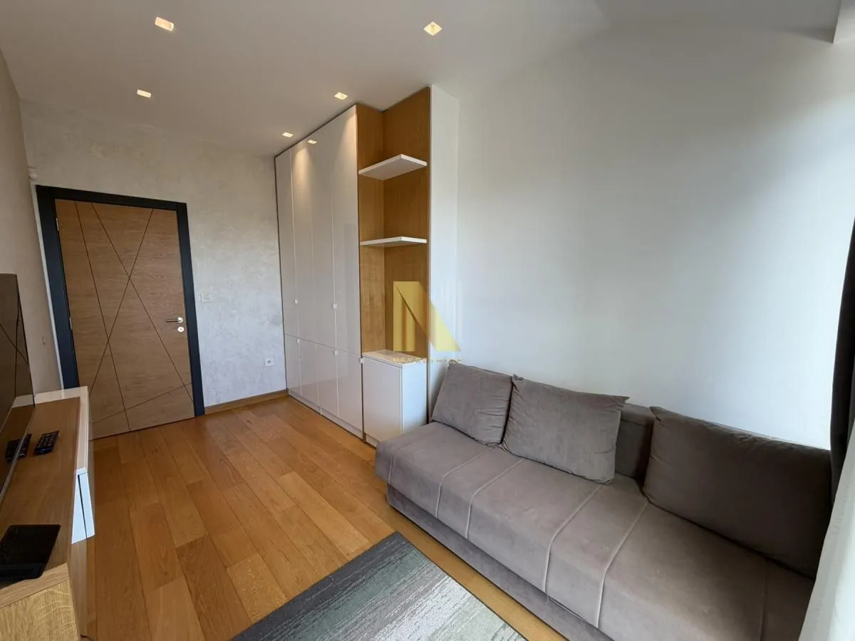 Rent, four bedroom apartment, 119m², Bulevar Oslobodjenja, Novi Sad Sve Podlokacije